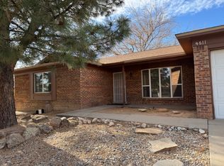 4611 Jamaica Dr NE, Albuquerque, NM 87111