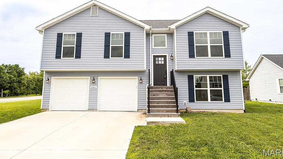 1st image of 501 Somerset Dr