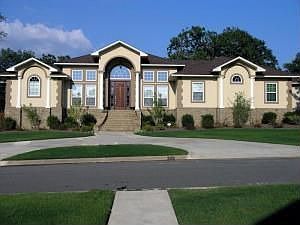 1st image of 305 Quapaw Dr