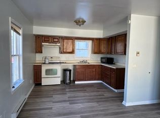 102 Locust St #2, Waterbury, CT 06704