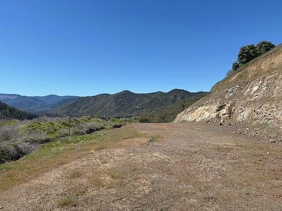 2nd image of 766 N River Rd