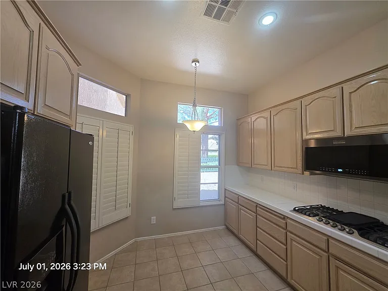 9225 Pitching Wedge Dr — Photo 10