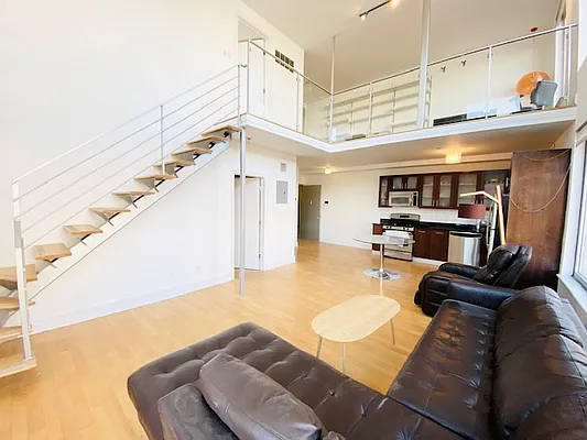 Rented by Nooklyn NYC LLC | media 17