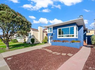 32 Lake Forest Dr, Daly City, CA