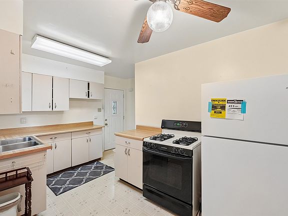 4th image of 3512 27th St