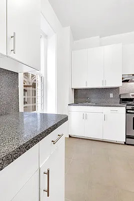 Rented by Cooper & Cooper Real Estate | media 16