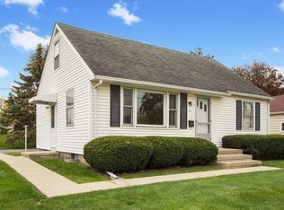 21 Wilson Ave SW, Cedar Rapids, IA 52404