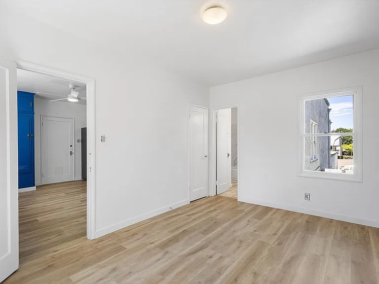 2432 Webb Ave #B — Photo 13