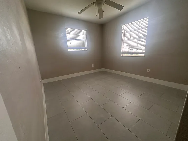 1665 Moreno Ave — Photo 17