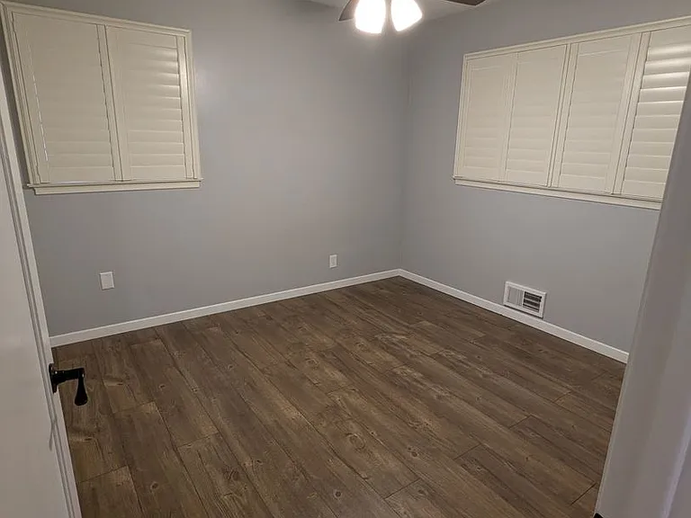 6228 Newton Ave S — Photo 25