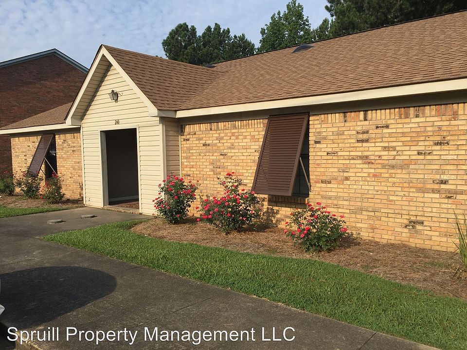 1st image of 240B Helen Cir