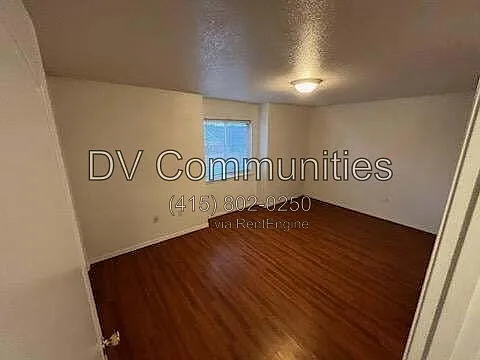 2521 NW Cedar Ave #2 — Photo 7