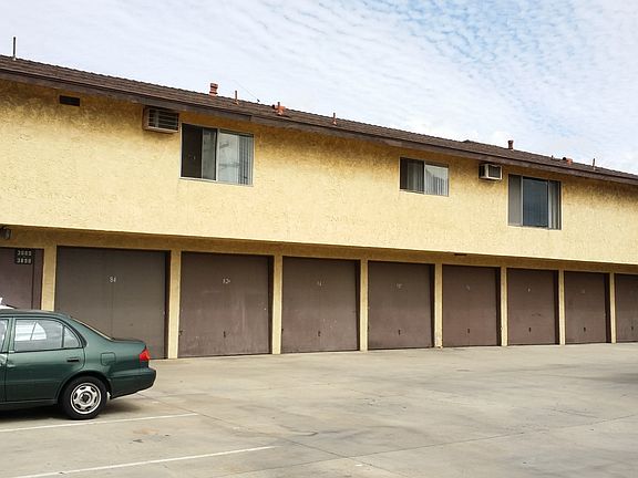 2nd image of 3680 Howard Ave #3694