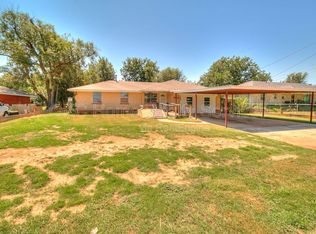 8712 NE 25th St, Spencer, OK 73084