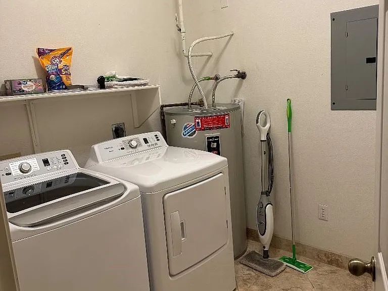 Unit Photo