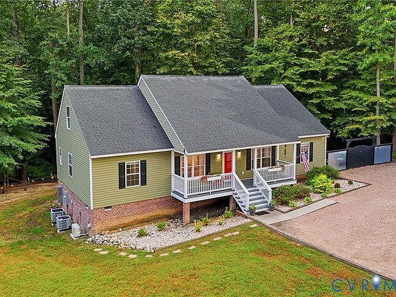 3rd image of 1755 Dispatch Rd