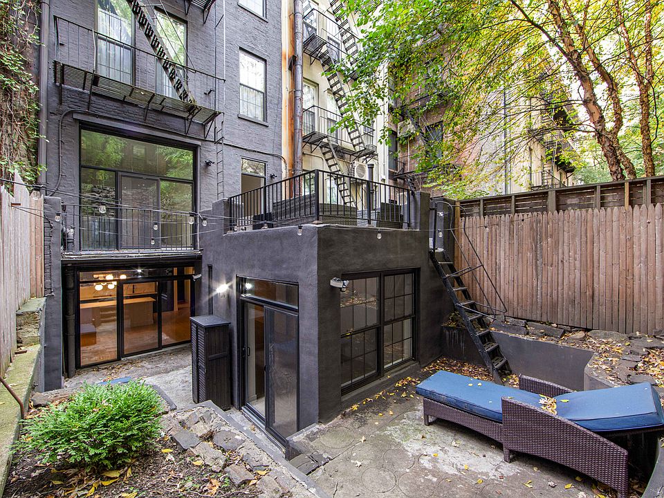 1st image of 271 E 10th St APT 1