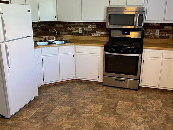 4th image of 5374 N Traditions Dr