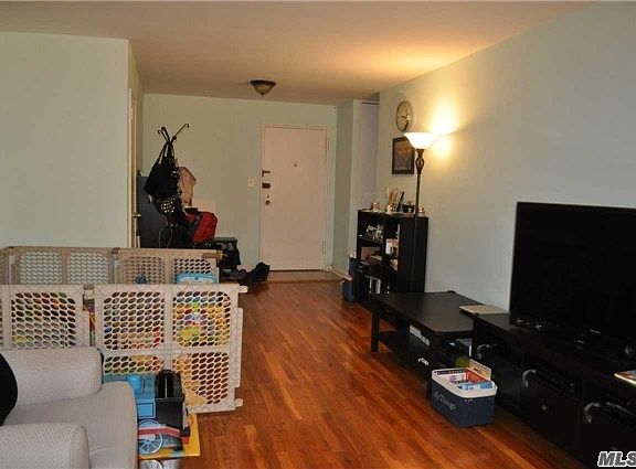 5th image of 1835 Corporal Kennedy St APT 4J