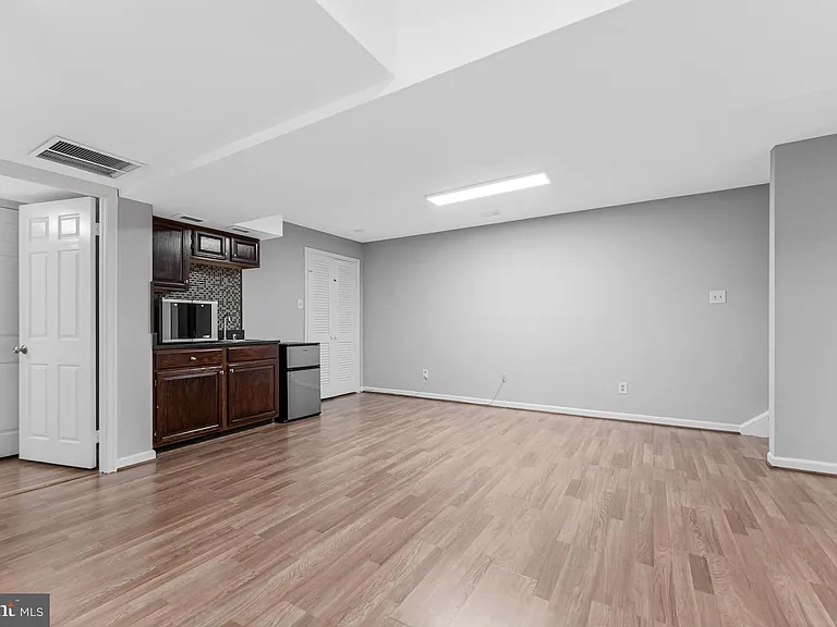 1008 Park St SE — Photo 58