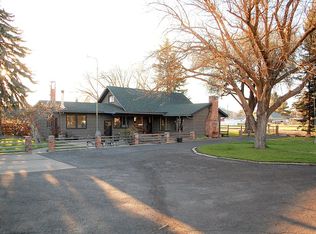 302 S Locust St, Ellensburg, WA 98926