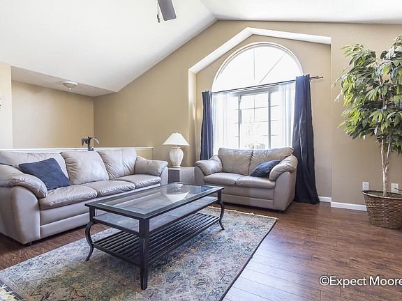 5th image of 3635 Ponderosa Dr SW