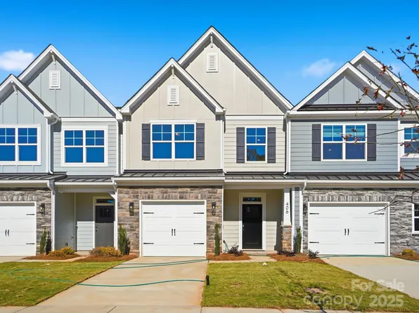 406 Limelight Rd, Waxhaw, NC 28173