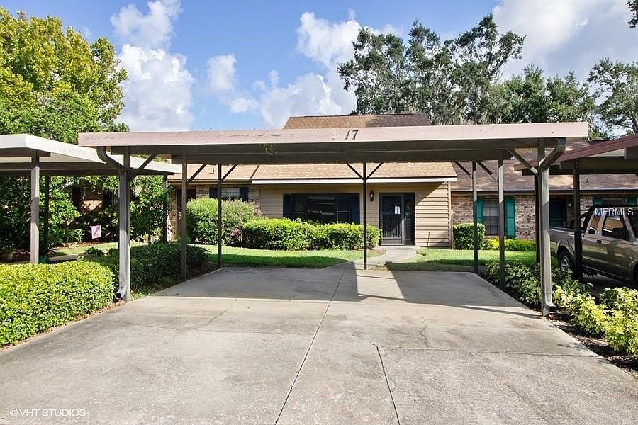 1st image of 17 Cove Ln