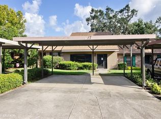 17 Cove Ln, Eustis, FL 32726