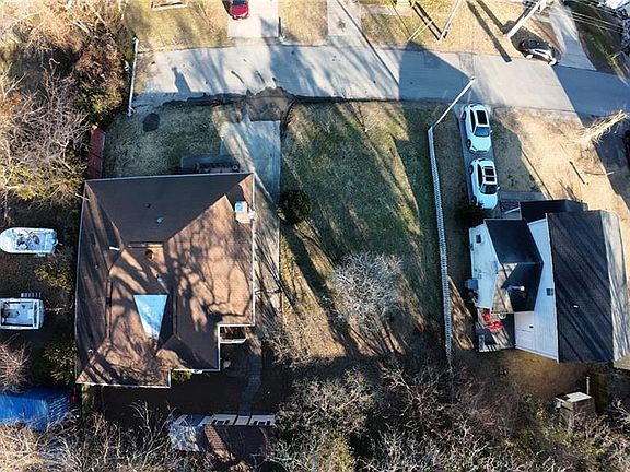 5th image of 55 Calhoun St