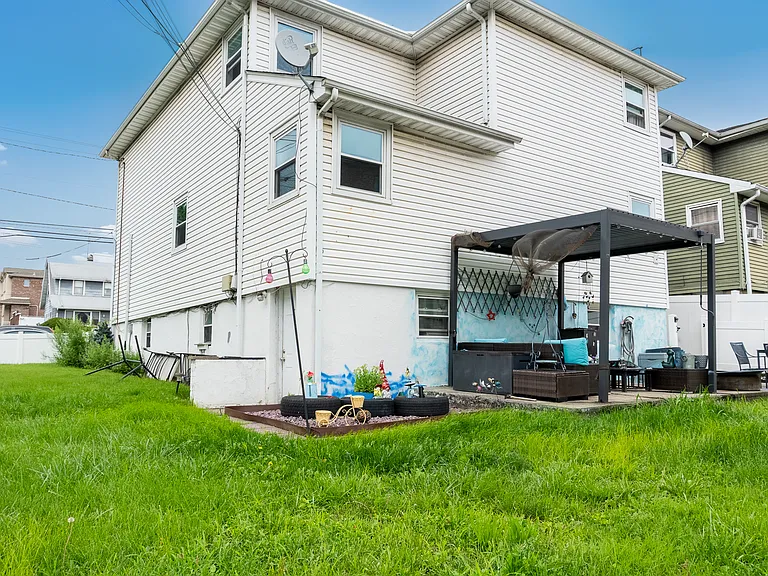 218 E Brinkerhoff Ave — Photo 21