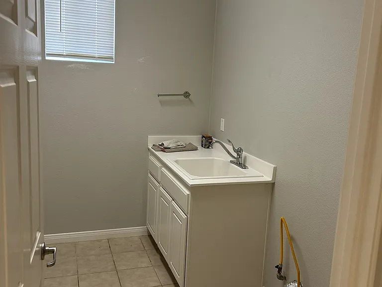 26112 Palm Breeze Ln — Photo 20