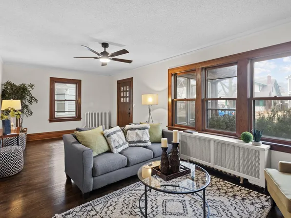 1618 Stanford Ave, Saint Paul, MN 55105