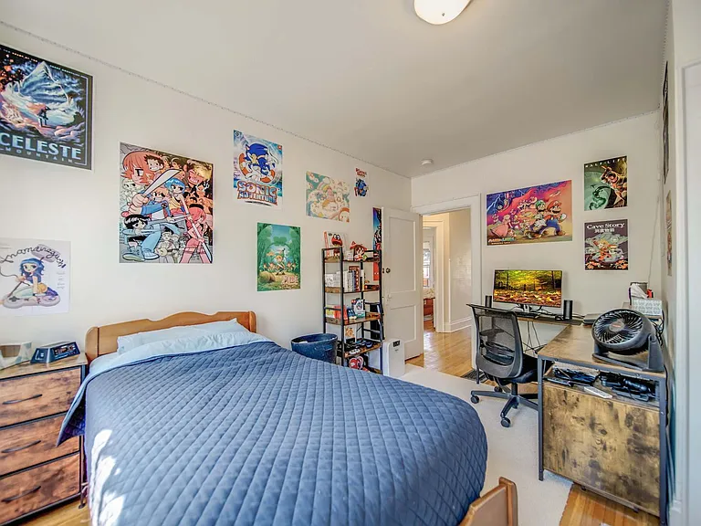 2405 Summit St — Photo 28