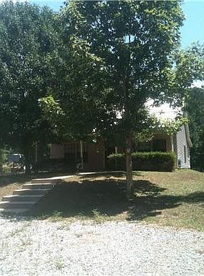 5th image of 18175 Derbes Dr