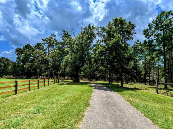 9175 Saint Stephens Ave, Millry, AL 36558