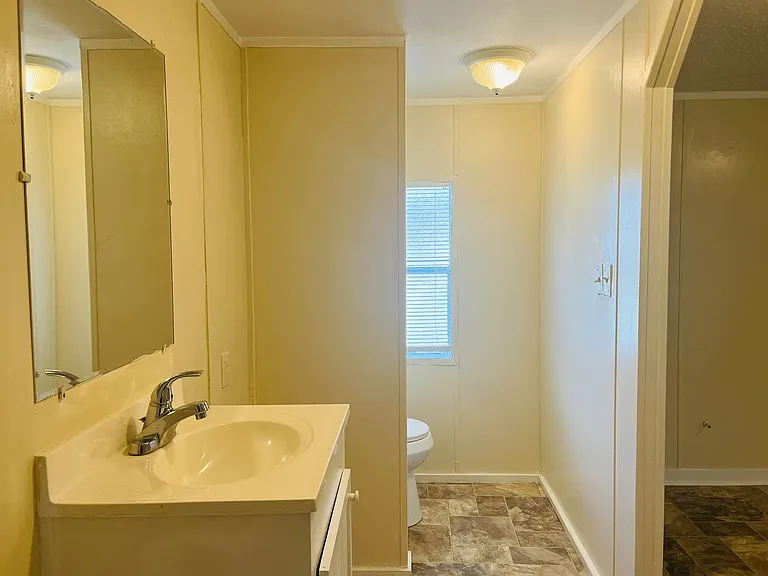 150 Hubbard Rd #2 — Photo 16