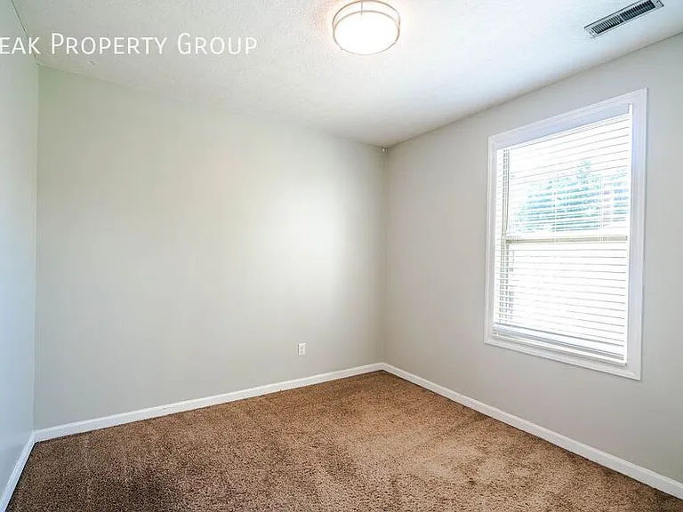 250 Chittenden Ave — Photo 82