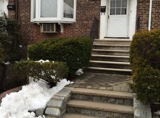 1657 Hering Ave, Bronx, NY 10461