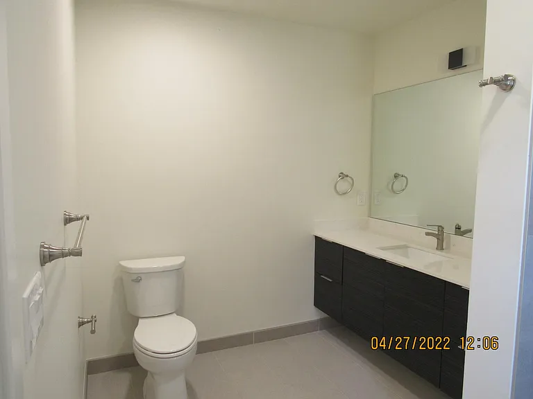9040 NE Juanita Dr #304 — Photo 6
