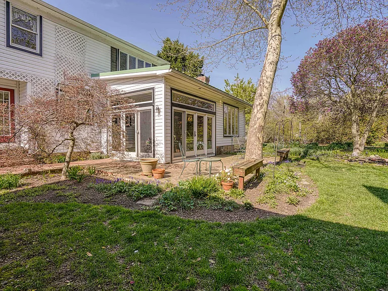 30595 Kingston Rd — Photo 6