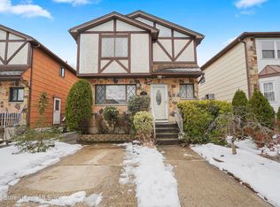 26 Luke Ct, Staten Island, NY 10306