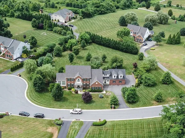 110 Bower Ln, Forest Hill, MD 21050