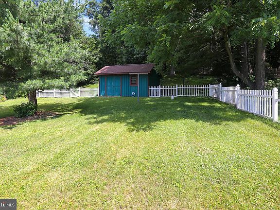 5th image of 2520 Hopewell Rd