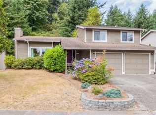 23718 107th Pl W, Edmonds, WA 98020