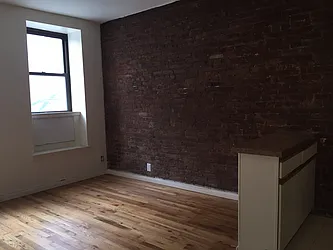 Rented by ELK Investors