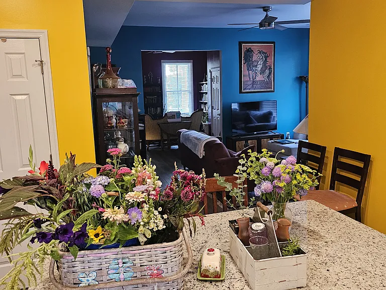 1812 Edwards Ave — Photo 6