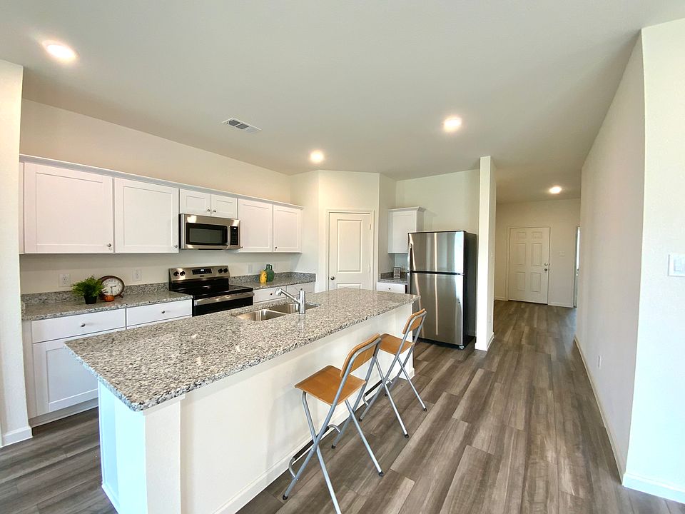 1st image of 8248 Muscovy Dr