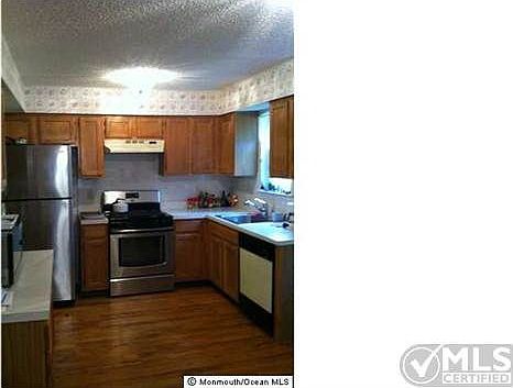 1st image of 906 Gardenia Dr