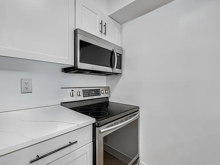 6043 10th Ave N #129 — Photo 14